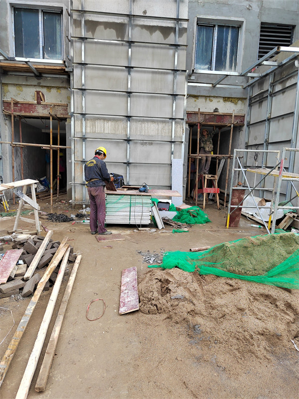 中糧陸港國際絲路中心(東區)項目